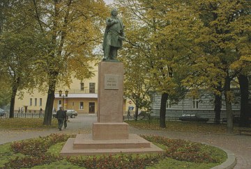 Ivano-Frankivsk. Pomnik Adama Mickiewicza