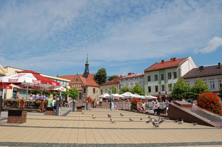 Zespół kamienic i Rynek po remoncie