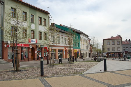 Zespół kamienic i Rynek po remoncie